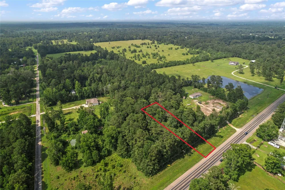 Highway 105 E Hull, TX 77564