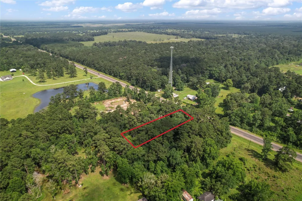 Highway 105 E Hull, TX 77564