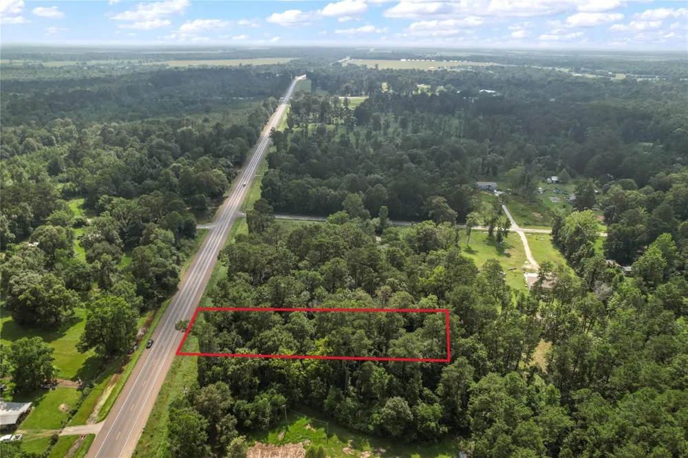 Highway 105 E Hull, TX 77564