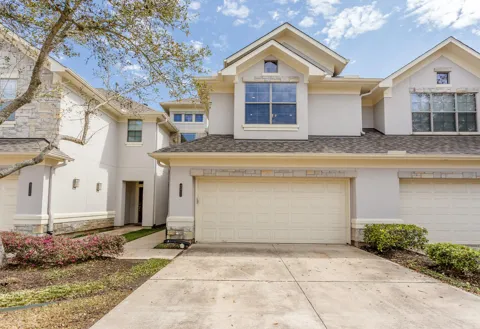4313 Lake Walk Court