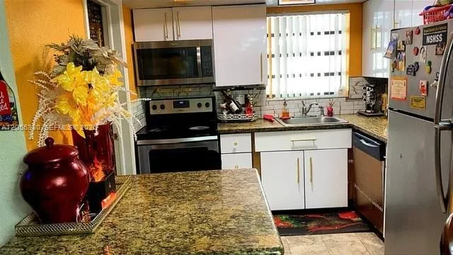 6260 Kimberly Blvd North Lauderdale, FL 33068