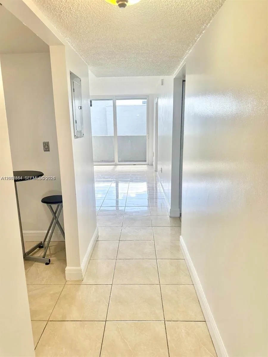 10090 NW 80th Ct #1542 Hialeah Gardens, FL 33016