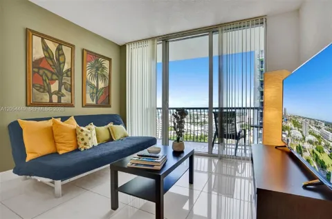 1750 Bayshore Dr #2911