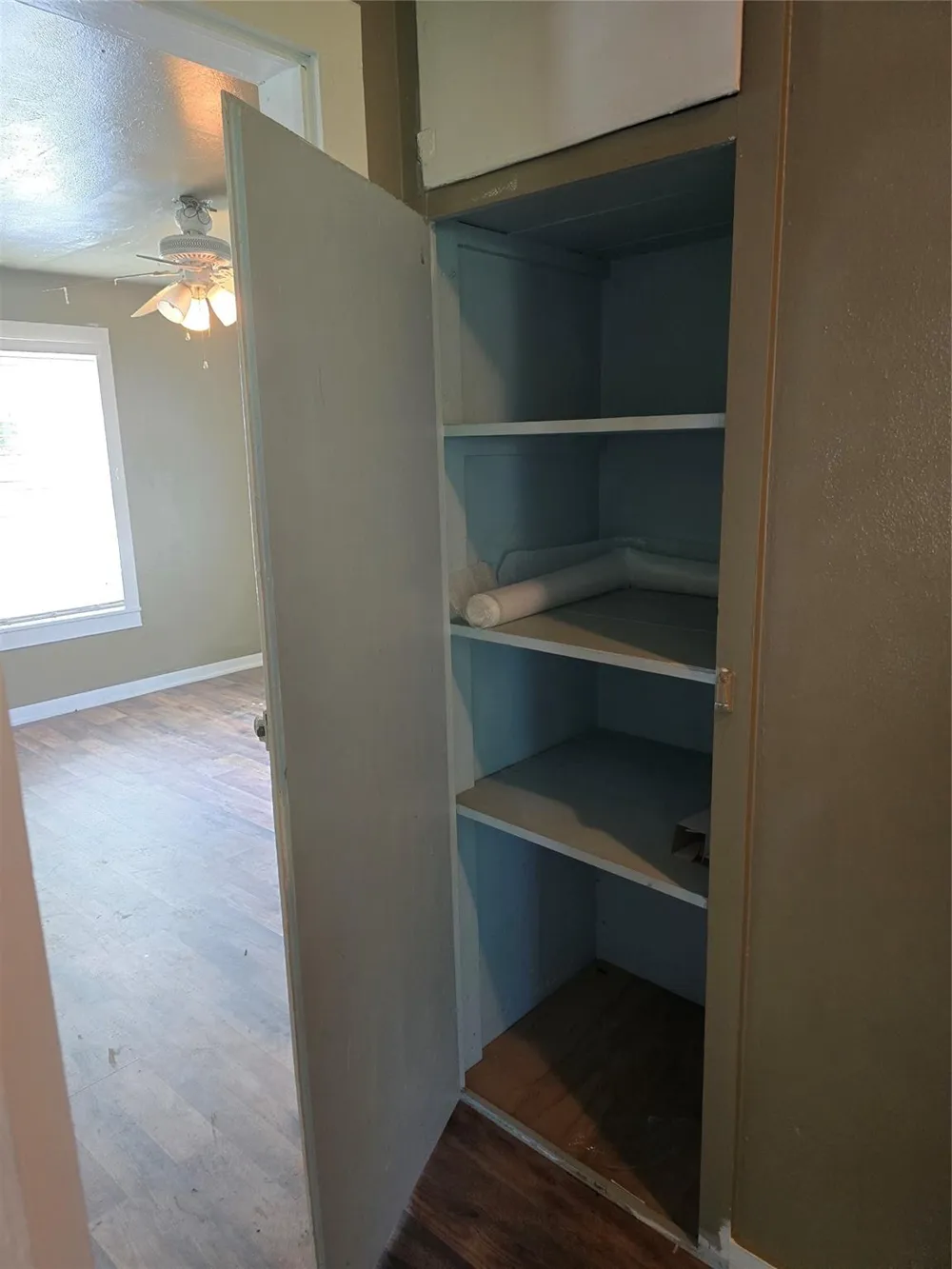 115 S Dallas Street Bremond, TX 76629