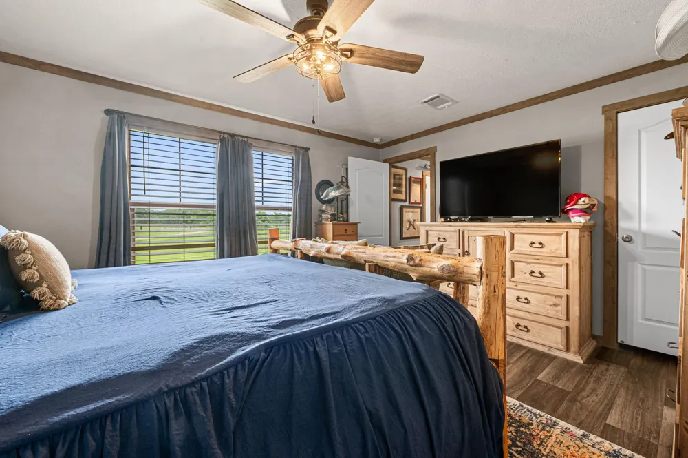 22360 640 Damon, TX 77430