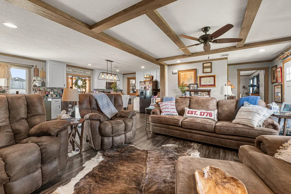 22360 640 Damon, TX 77430
