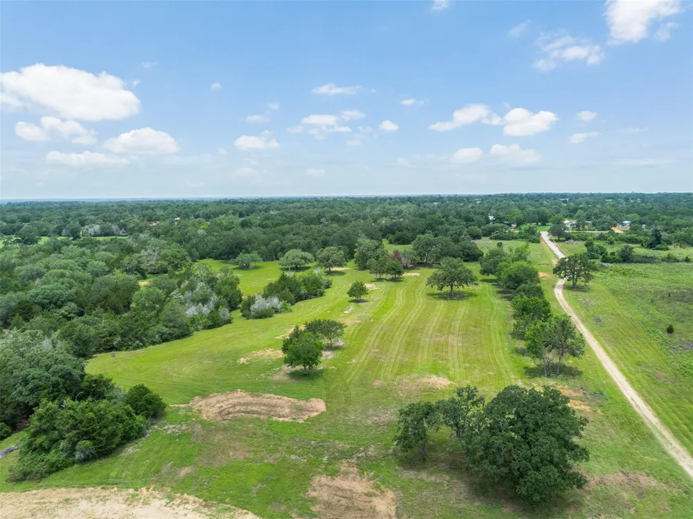 3320 County Road 430 Dime Box, TX 77853