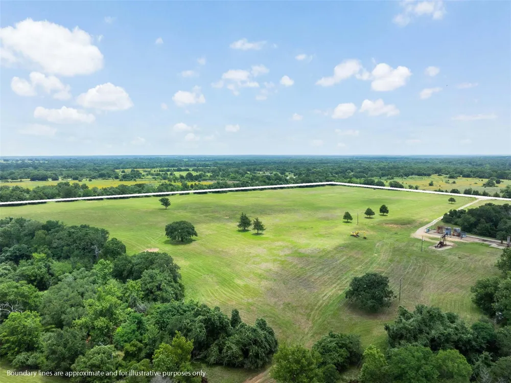 3320 County Road 430 Dime Box, TX 77853
