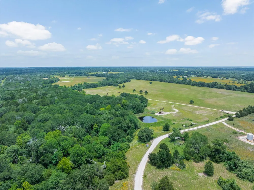 3320 County Road 430 Dime Box, TX 77853