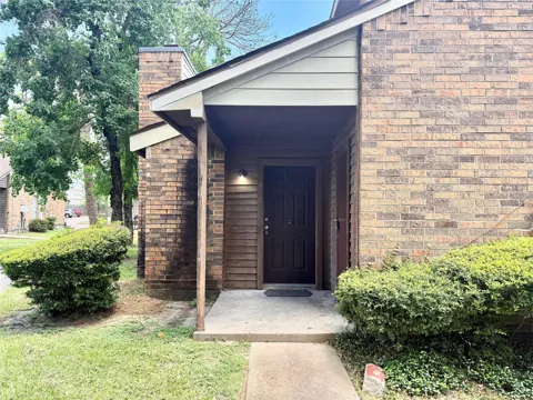 7200 W T C Jester Boulevard #3903