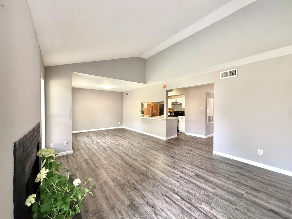 7200 W T C Jester Boulevard #3903 North Houston, TX 77088