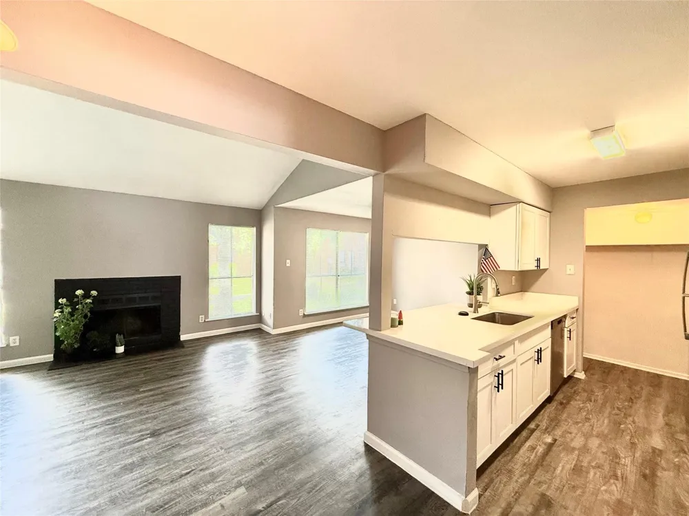 7200 W T C Jester Boulevard #3903 North Houston, TX 77088