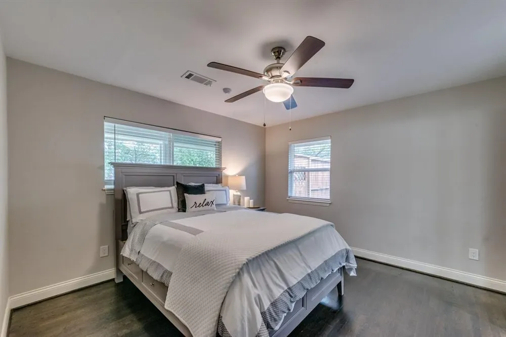 331 W 30th Street Houston, TX 77018