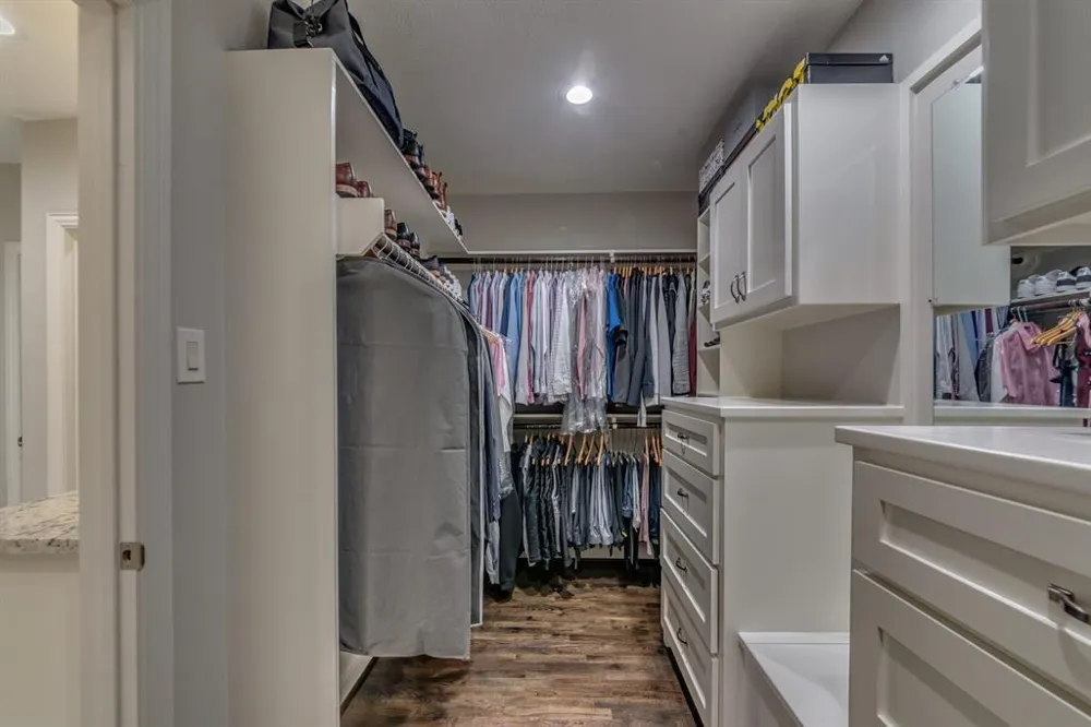 331 W 30th Street Houston, TX 77018