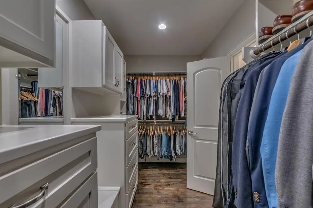331 W 30th Street Houston, TX 77018