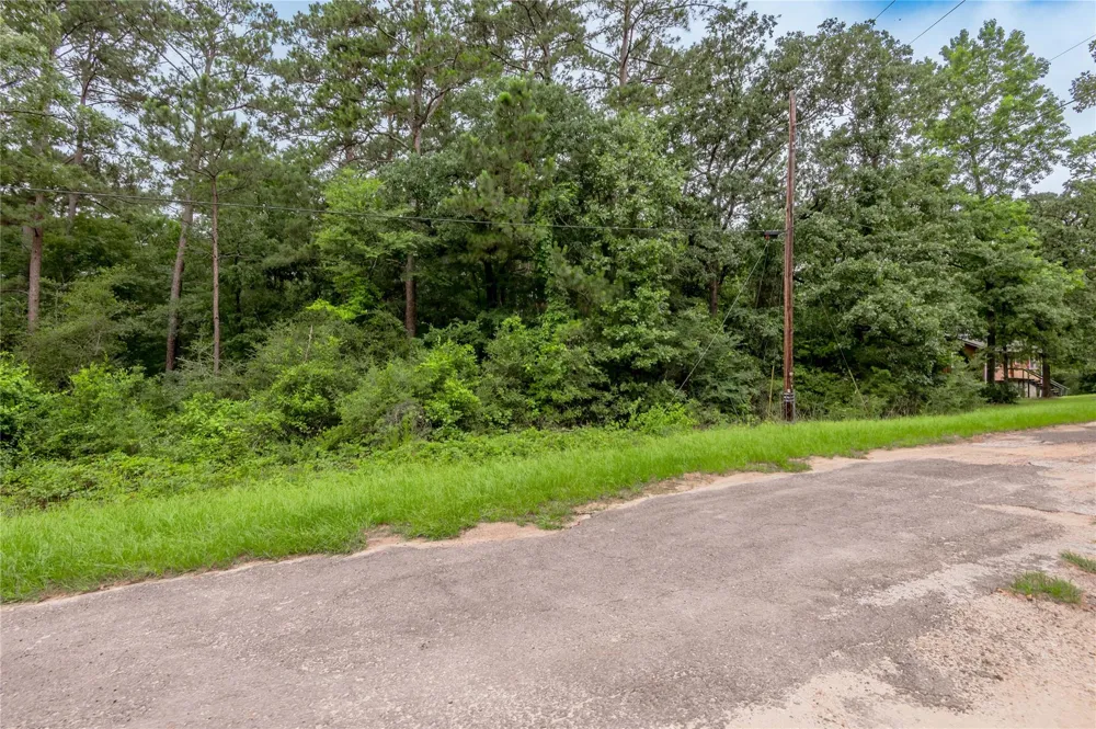 57 Post Oak Circle Trinity, TX 75862