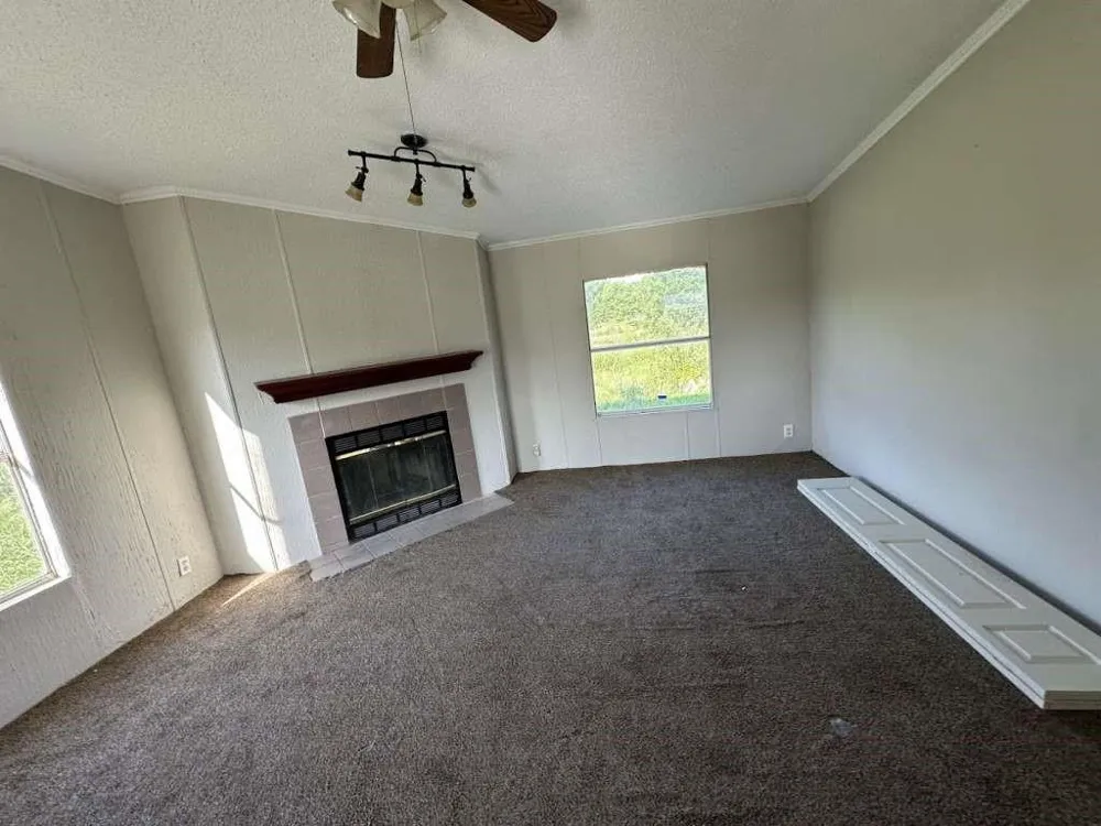 102 Gt Bailey Lane Van Alstyne, TX 75495