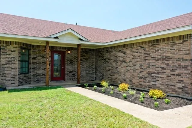 107 Carroll Street Teague, TX 75860