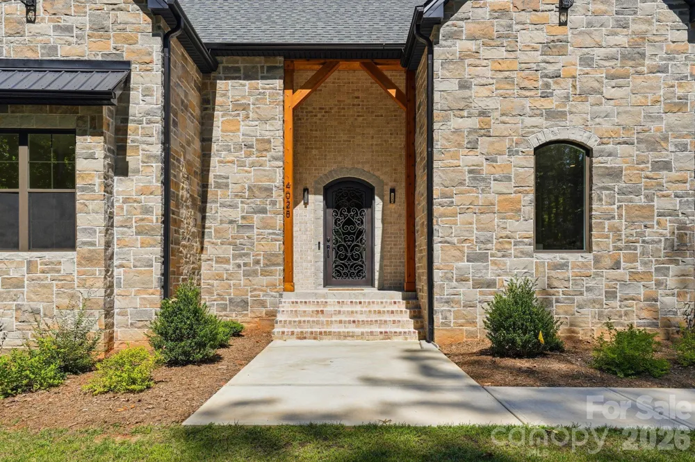 4028 Spindrift Cove Drive Denver, NC 28037