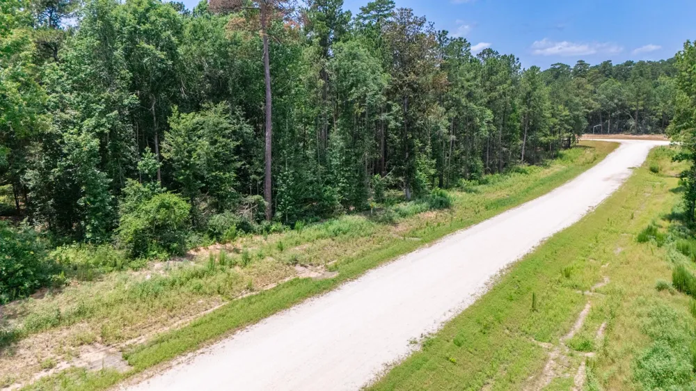 128 Splendid Road New Waverly, TX 77340