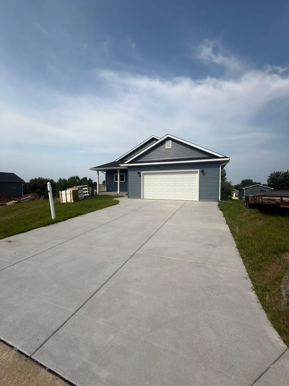 206 Blackhawk Drive Woodville, WI 54028