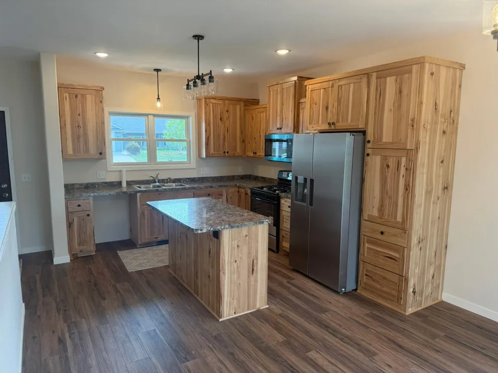 206 Blackhawk Drive Woodville, WI 54028