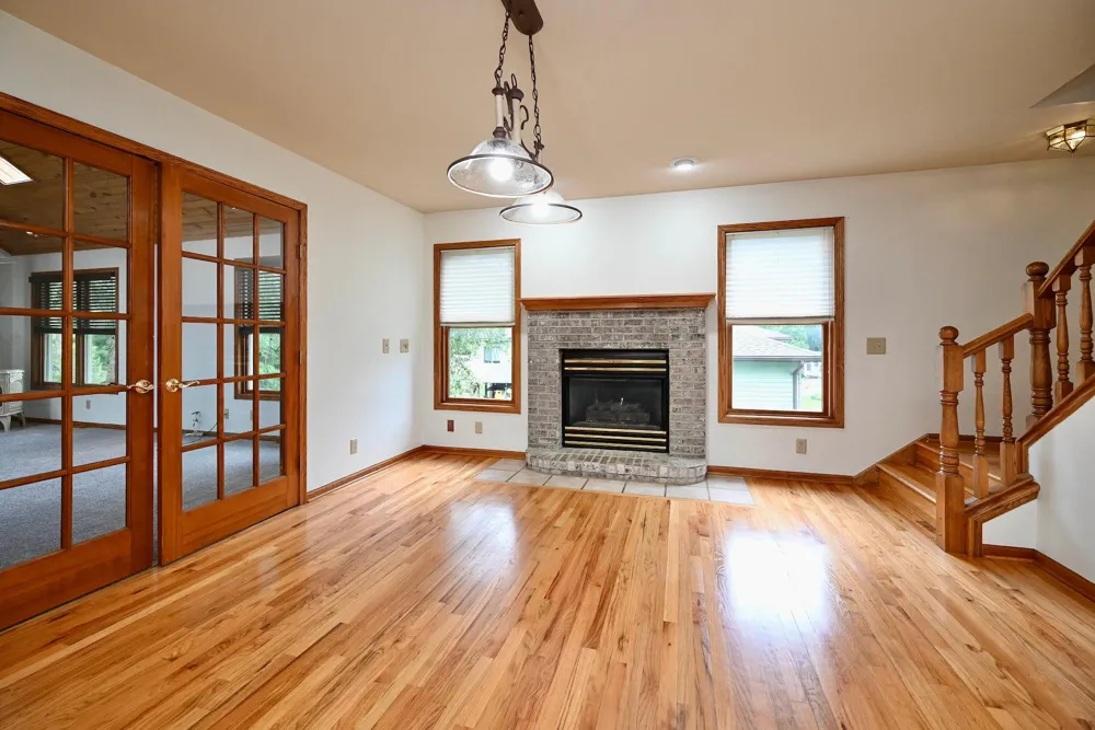 1555 48th Avenue Winona, MN 55987