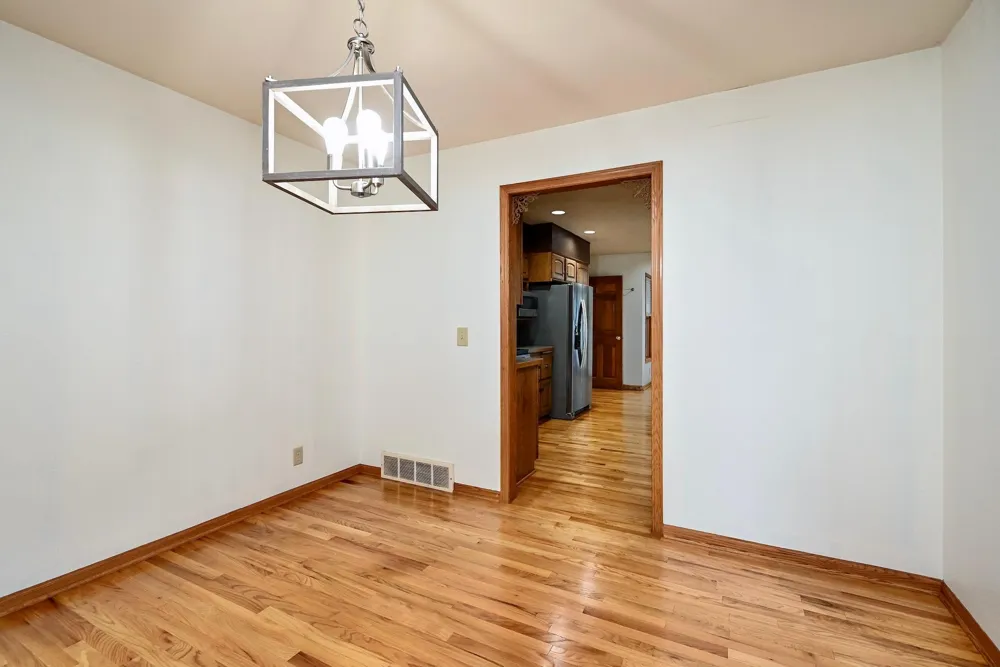 1555 48th Avenue Winona, MN 55987