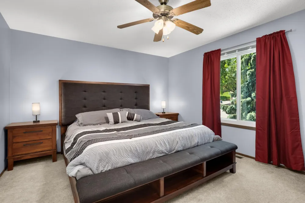 2201 Stroden Circle Golden Valley, MN 55427