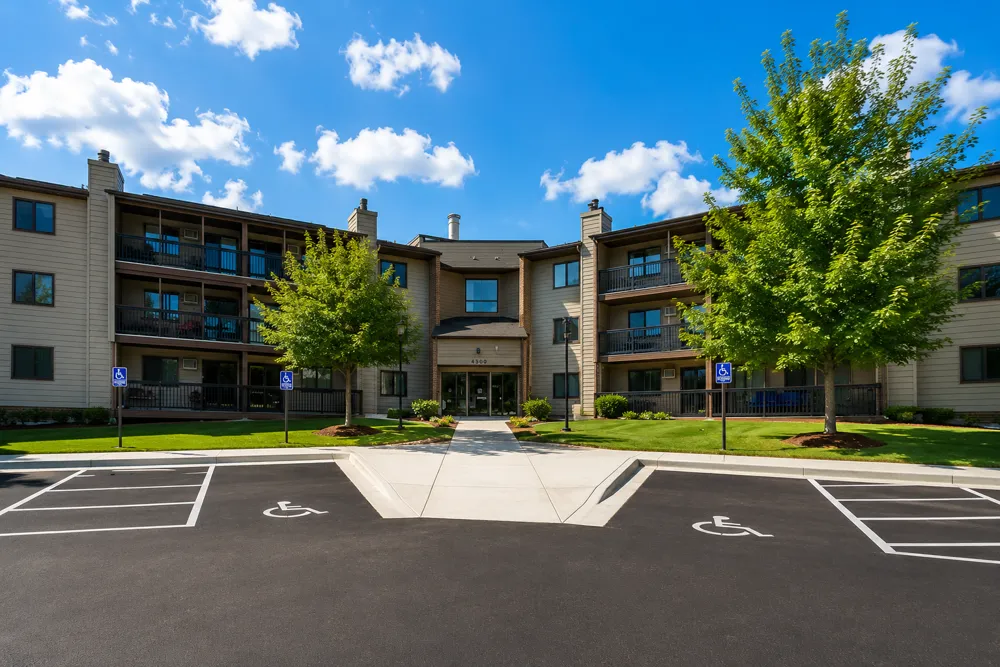 4300 Trenton Lane #307 Plymouth, MN 55442