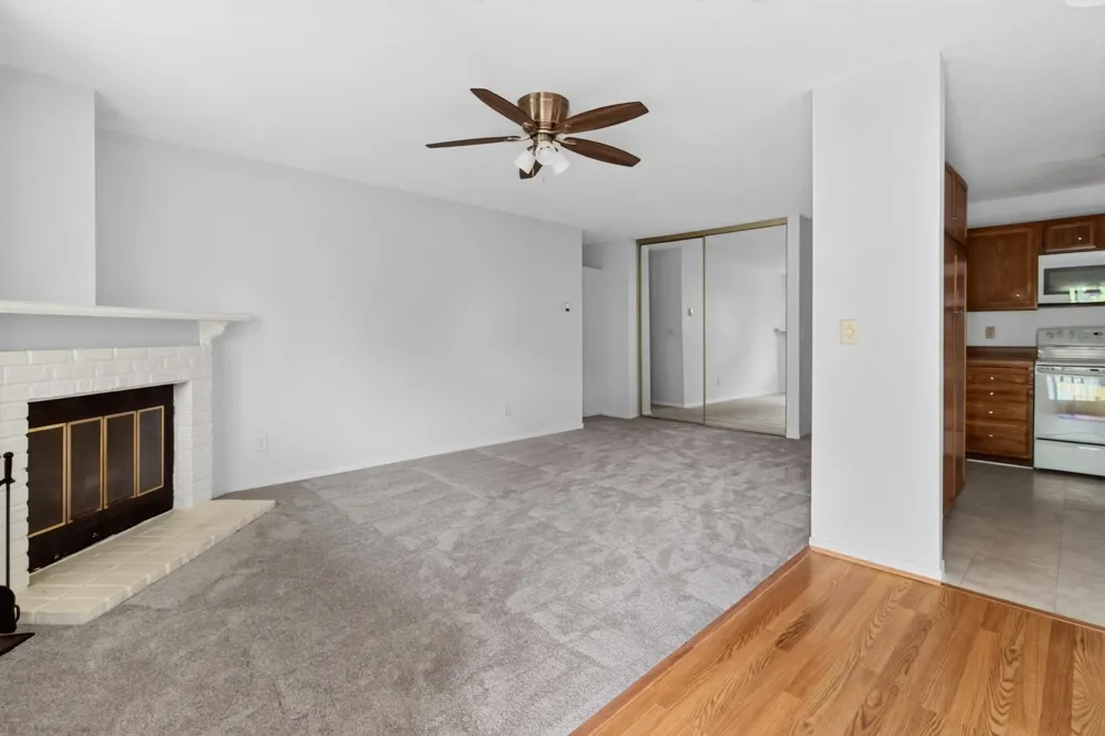 4300 Trenton Lane #307 Plymouth, MN 55442