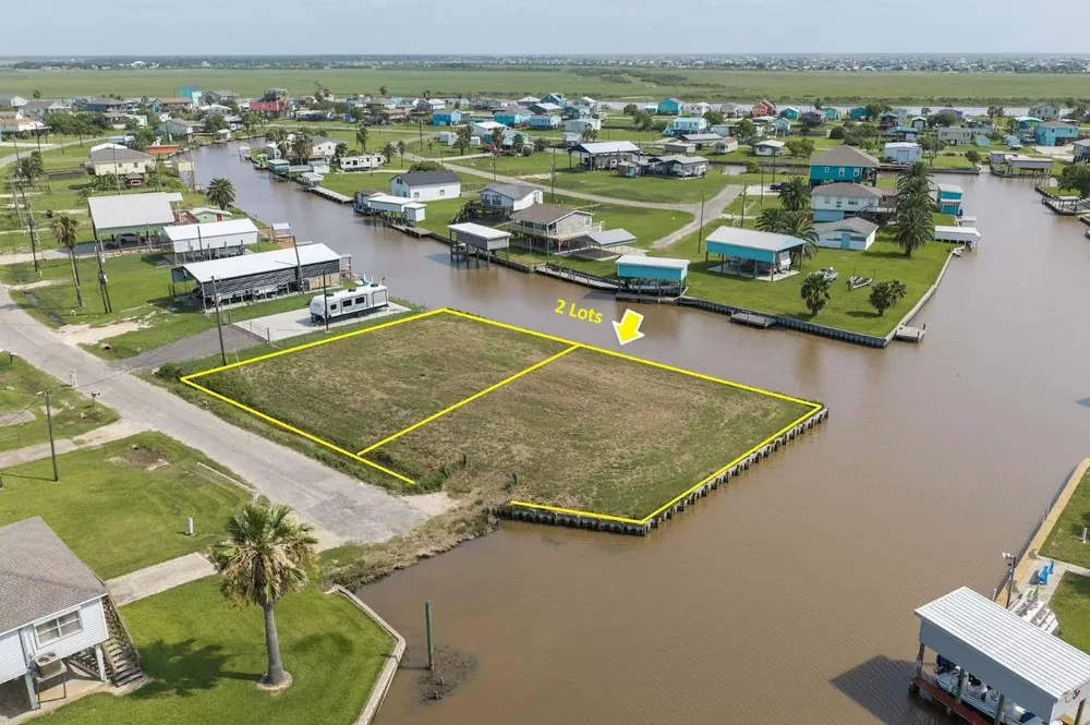 1285 County Road 202 Sargent, TX 77414