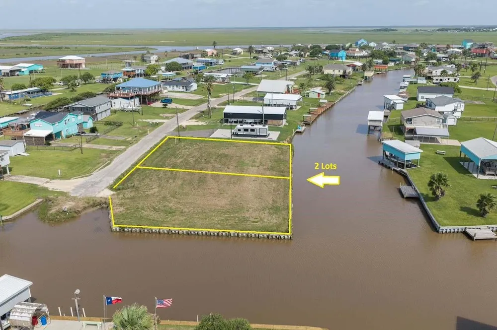 1285 County Road 202 Sargent, TX 77414