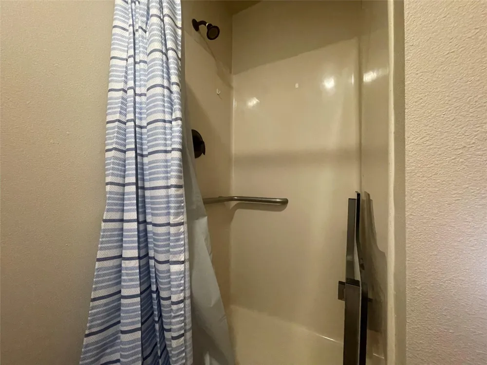 1104 Rorem Avenue #3 Palacios, TX 77465