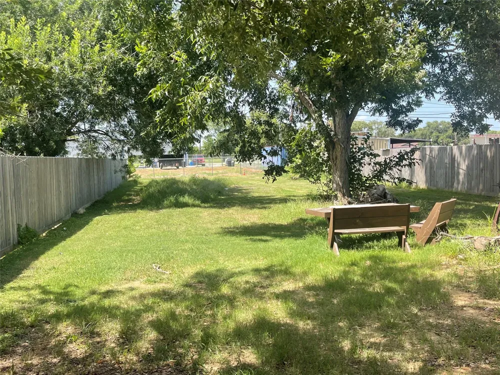 1104 Rorem Avenue #3 Palacios, TX 77465