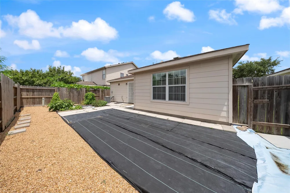 13123 Dawn Hollow Lane Houston, TX 77072