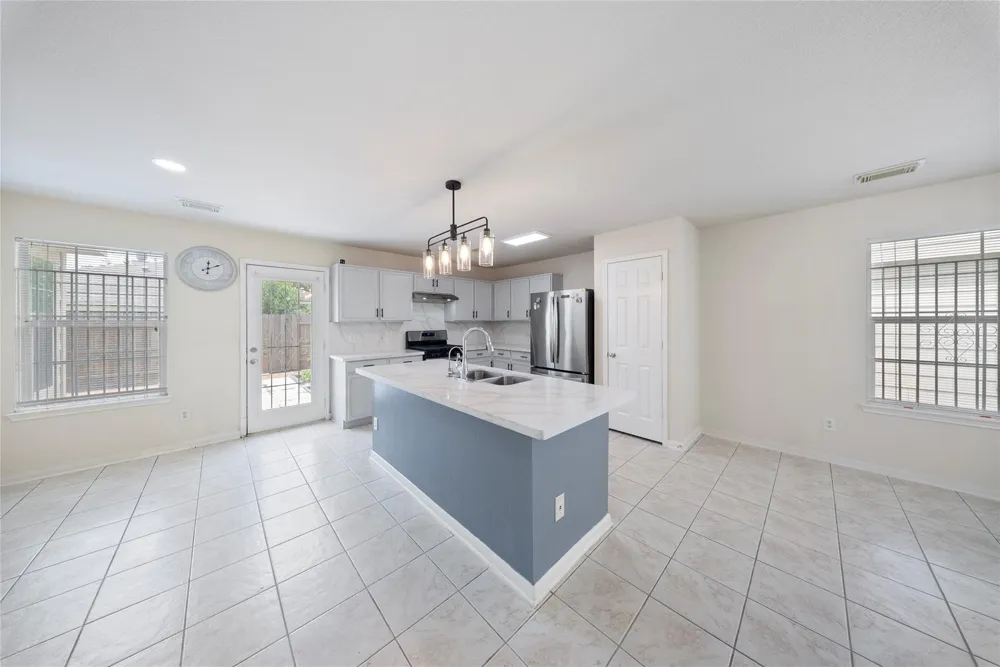 13123 Dawn Hollow Lane Houston, TX 77072