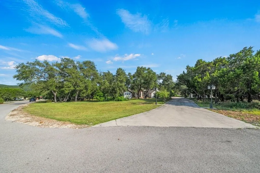 131 Palo Verde Bulverde, TX 78163