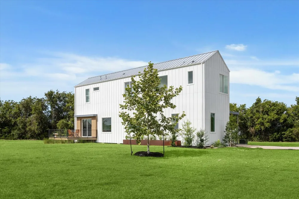 175 Vineyard View Trail Carmine, TX 78932