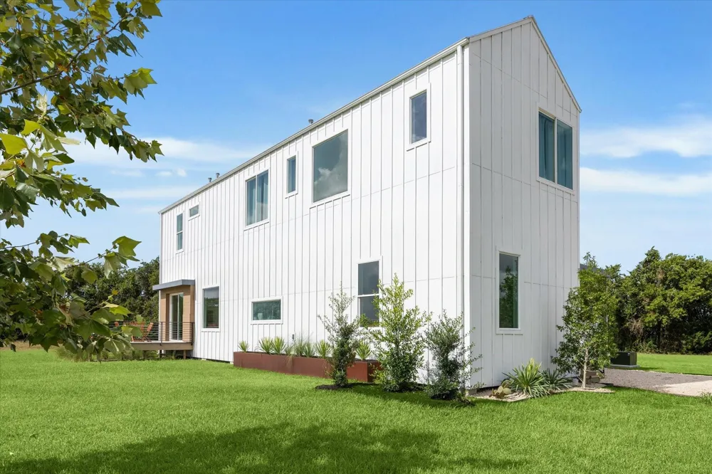 175 Vineyard View Trail Carmine, TX 78932