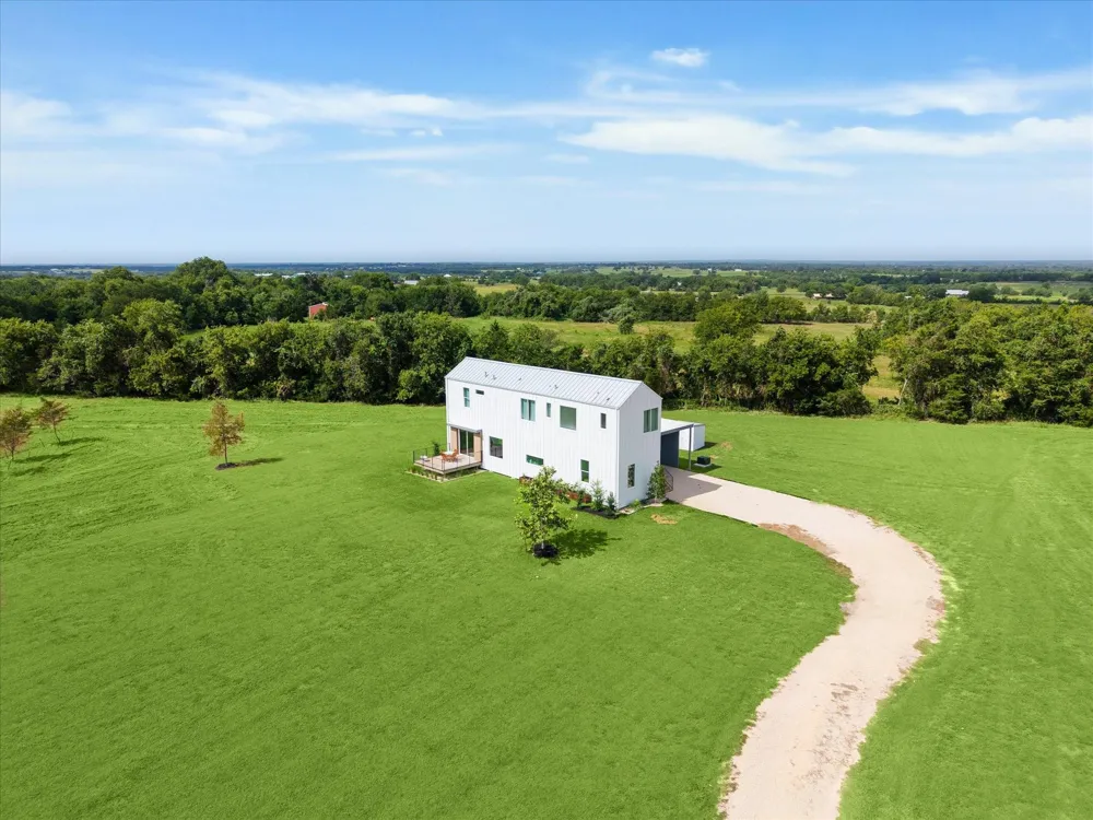 175 Vineyard View Trail Carmine, TX 78932