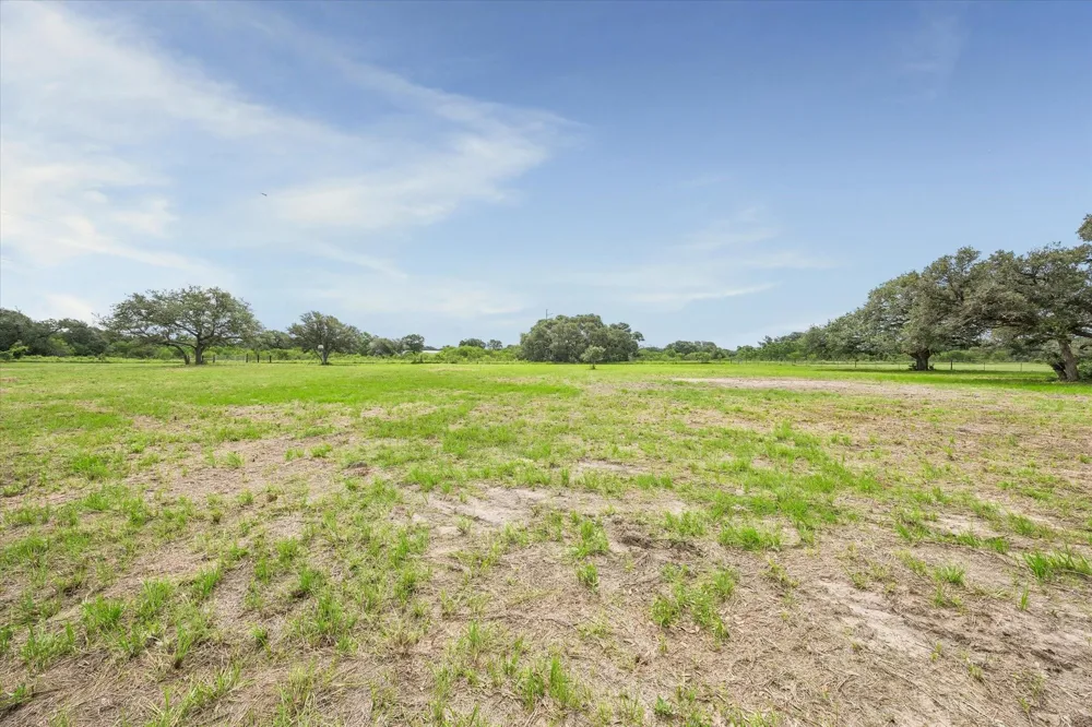Legacy Court Columbus, TX 78934