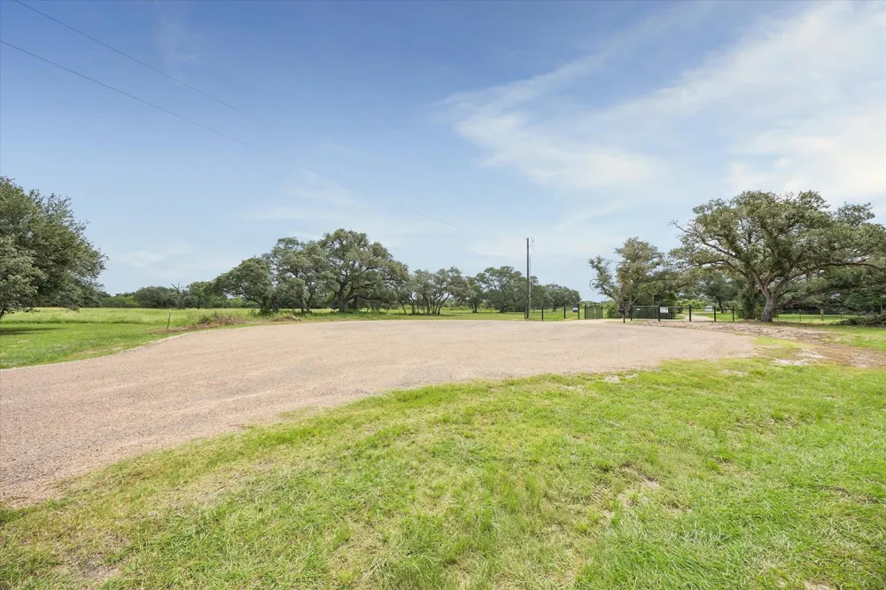 Legacy Court Columbus, TX 78934