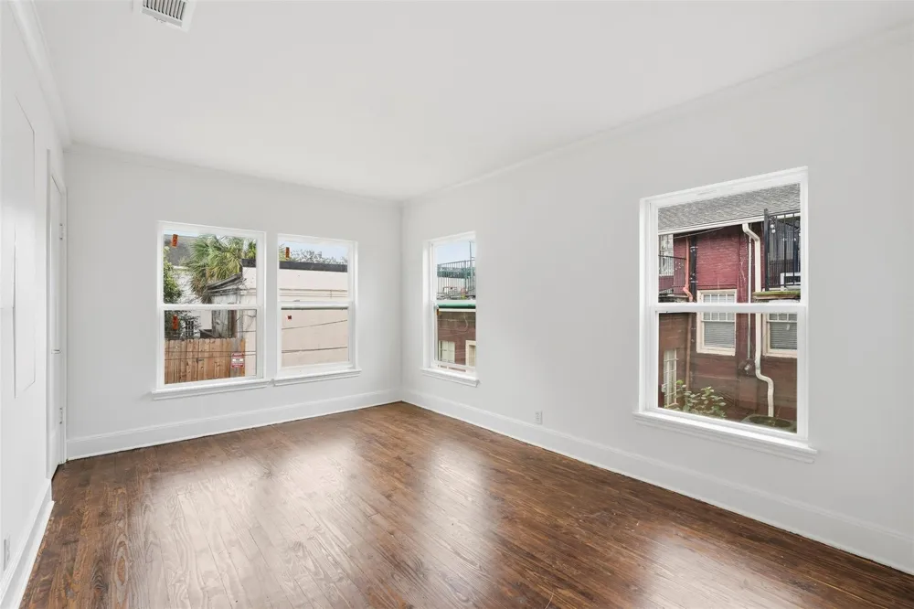 612 W Alabama Street Houston, TX 77006