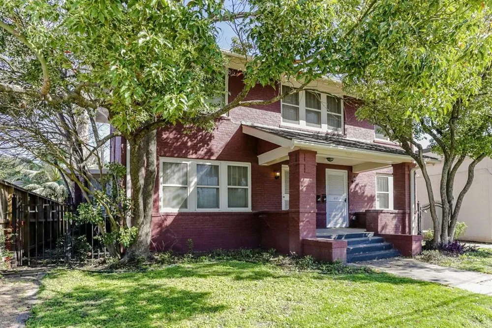 612 W Alabama Street Houston, TX 77006