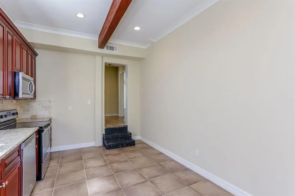 612 W Alabama Street Houston, TX 77006