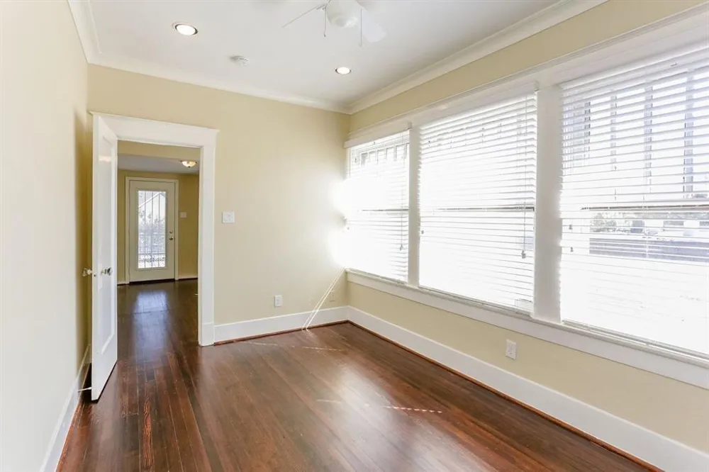 612 W Alabama Street Houston, TX 77006