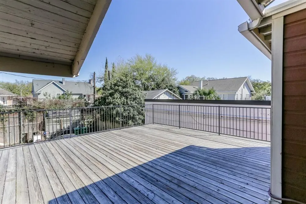 612 W Alabama Street Houston, TX 77006