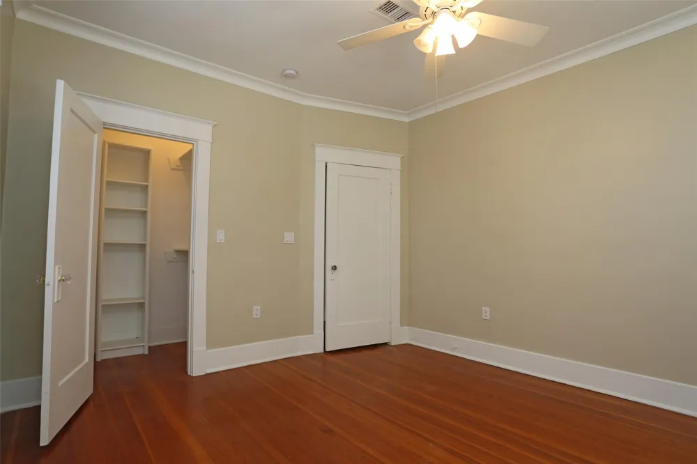 612 W Alabama Street Houston, TX 77006