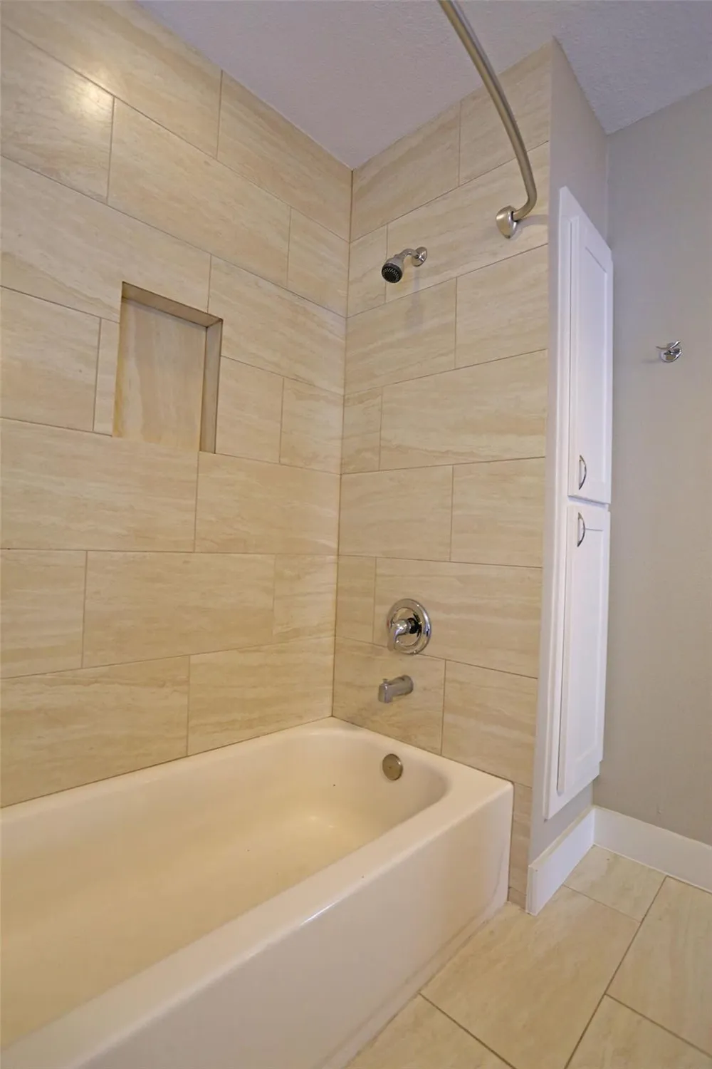 1914 Branard Street Houston, TX 77098
